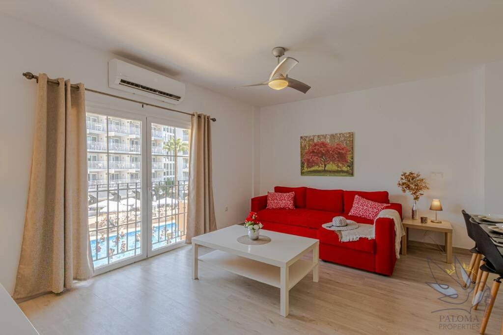 Benalroma Spacious Apartment 50 Mt From The Beach Benalmádena Exteriör bild
